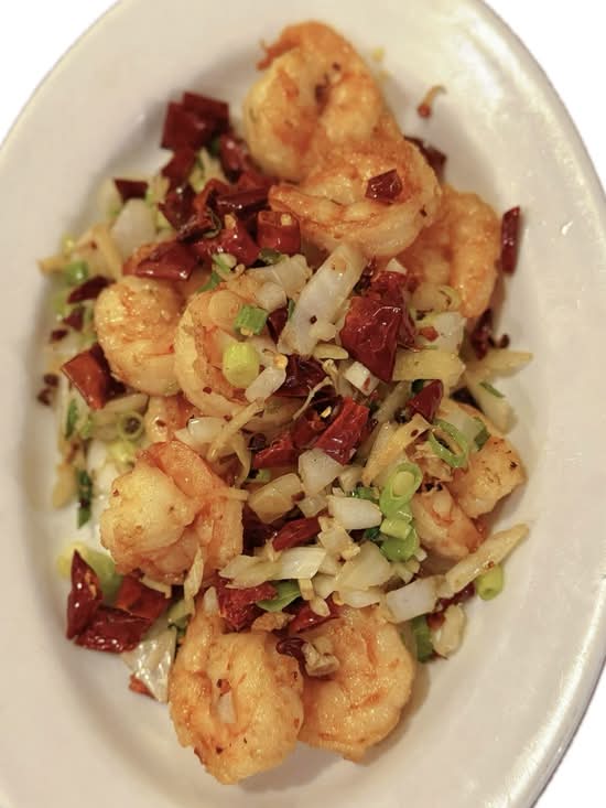 Crevettes épicées au piment / Spicy Chili Shrimp 辣子虾